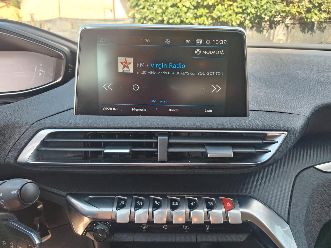 Peugeot 3008 BlueHDi 130 S&S EAT8 Allure