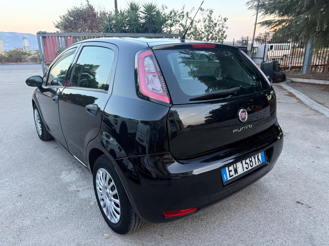 Fiat Punto 1.3 MJT II 75 CV 5 porte Lounge MOTORE NUOVO!
