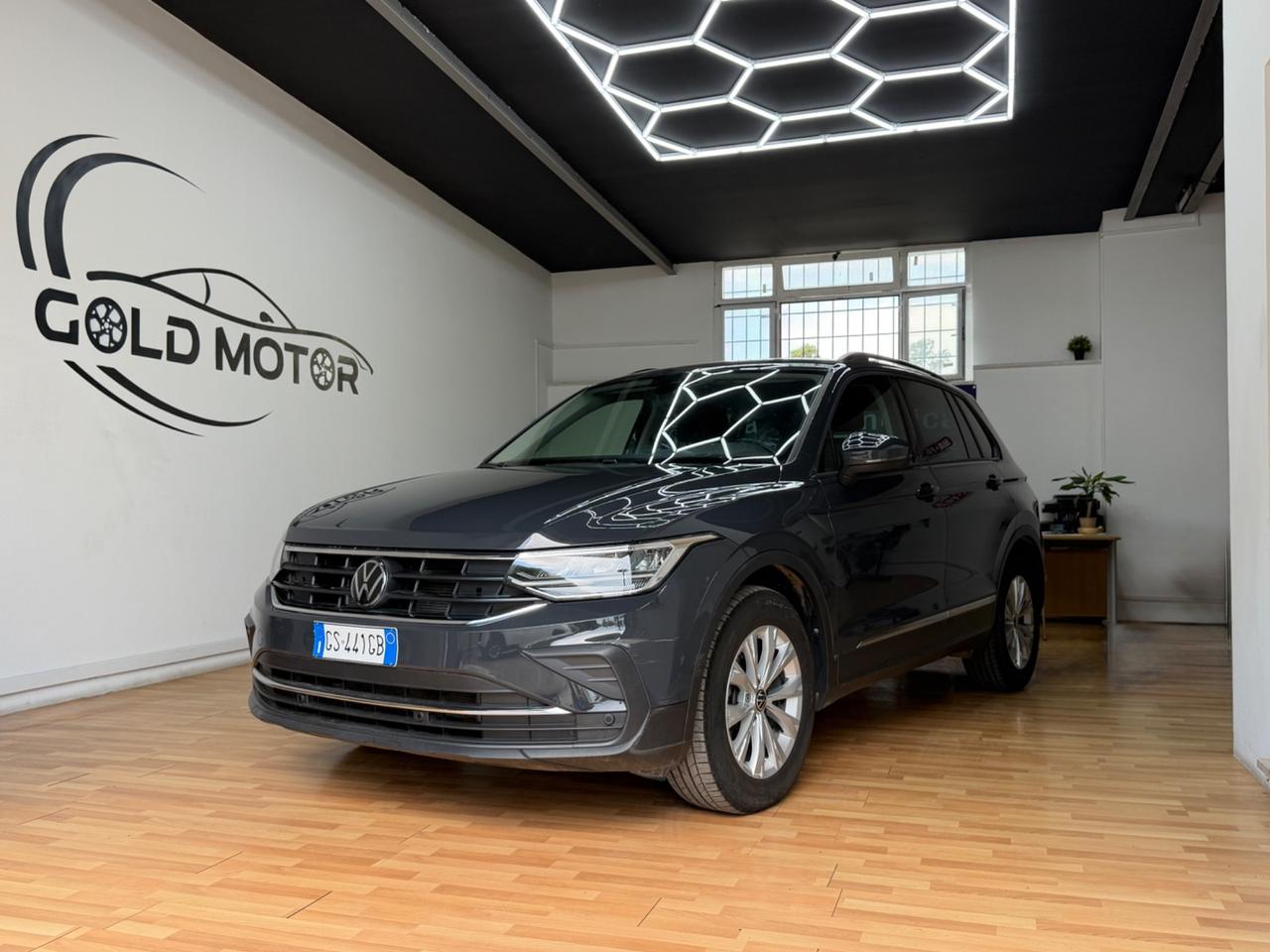 Volkswagen Tiguan 2.0 TDI 150 CV SCR DSG R-Line