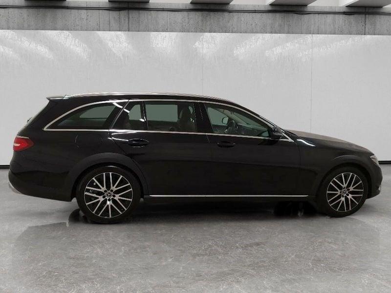 Mercedes-Benz Classe E E SW All-Terrain 220 d Business Sport 4matic auto