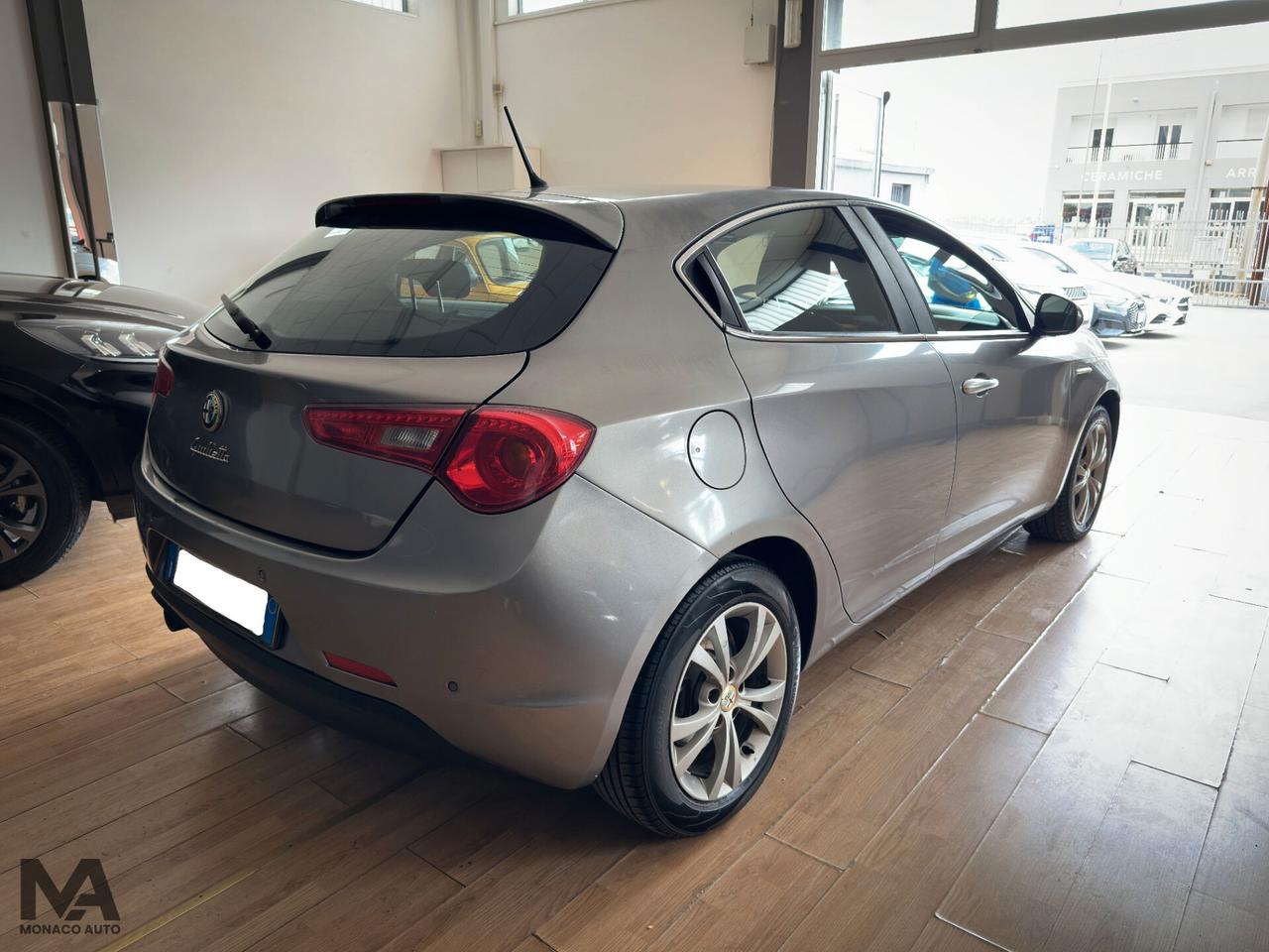 ALFA ROMEO GIULIETTA 1.6 JTDM-2 105 CV 2012