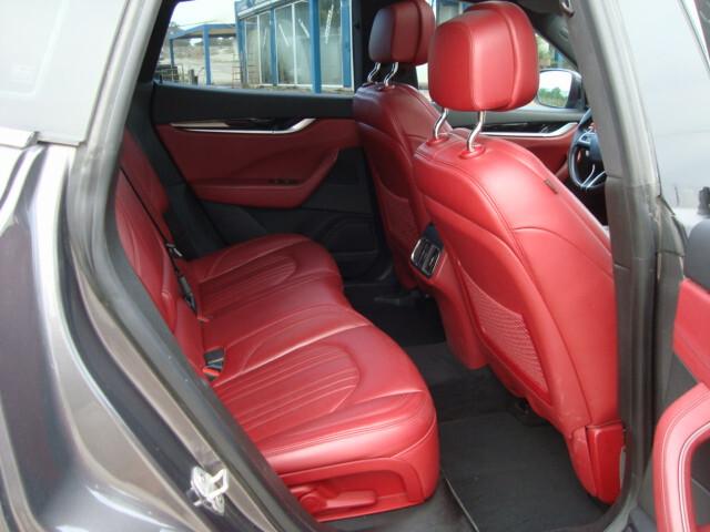 Maserati Levante V6 Diesel 275 CV AWD Granlusso Q4