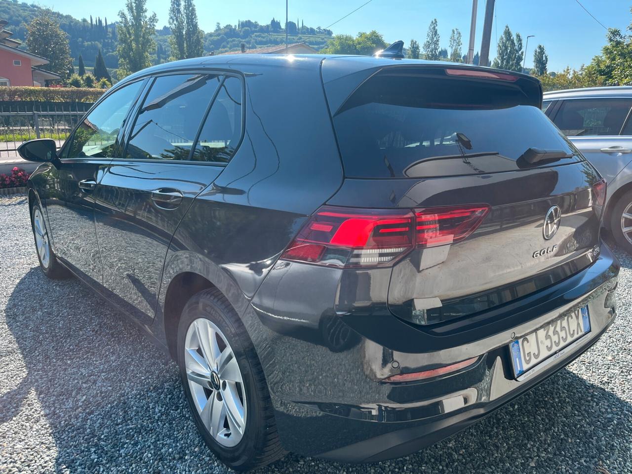Volkswagen Golf 1.0 TSI EVO Life DSG