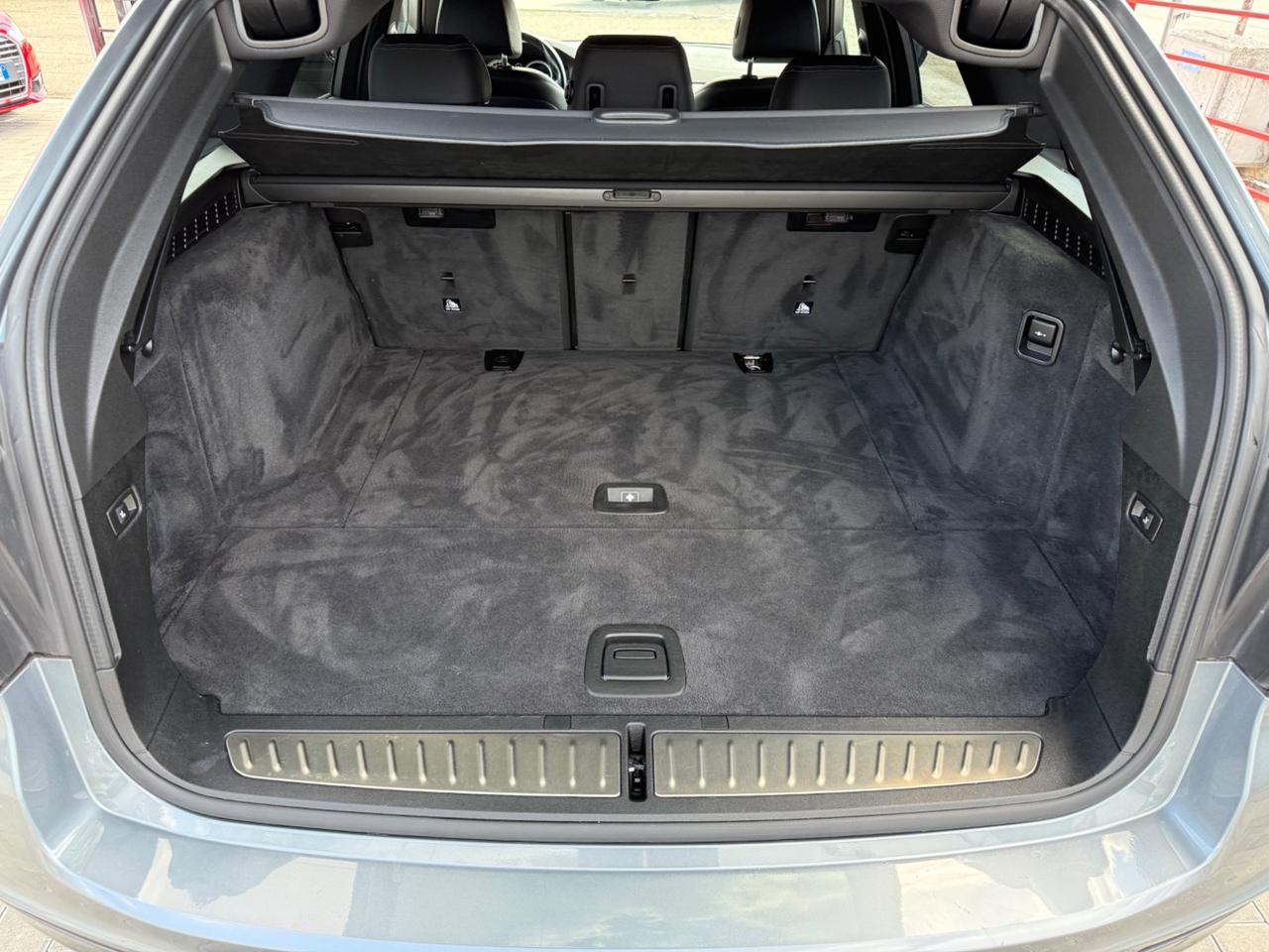Bmw 520d aut. Touring Msport,CERCHI 19 ,IVA ESPOSTA
