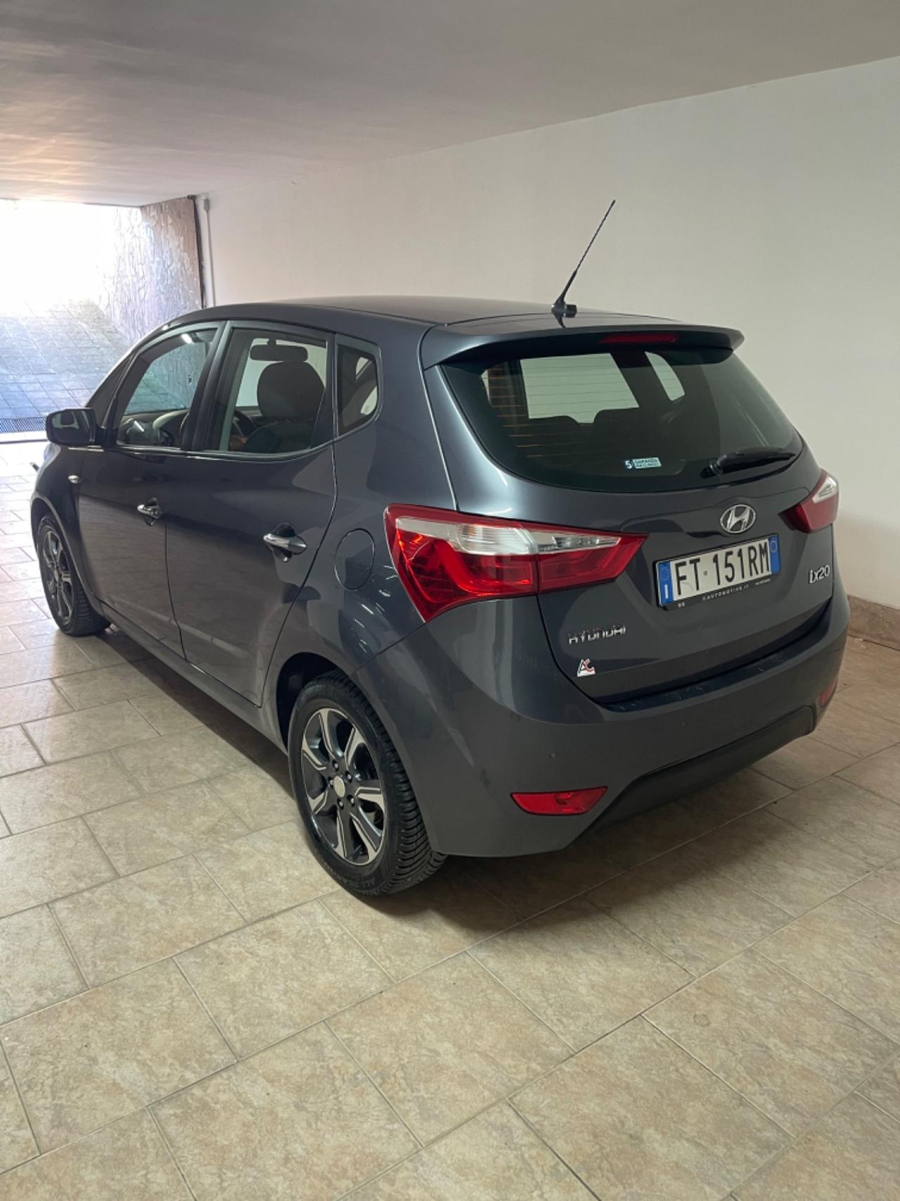 Hyundai iX20 Xpossible