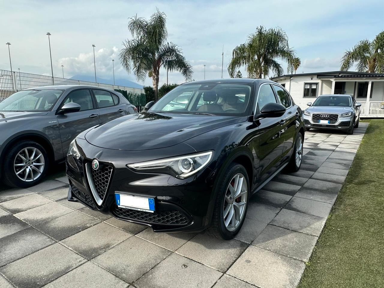 Alfa Romeo Stelvio 2.2 Turbodiesel 210 CV AT8 Q4 Executive CERCHI DA 20''