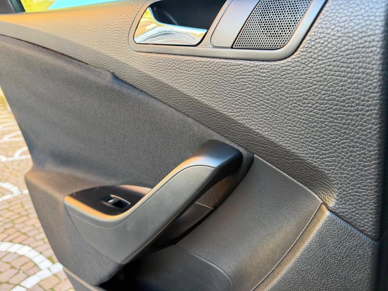 Volkswagen Passat 2.0 TDI DPF Var. Highline