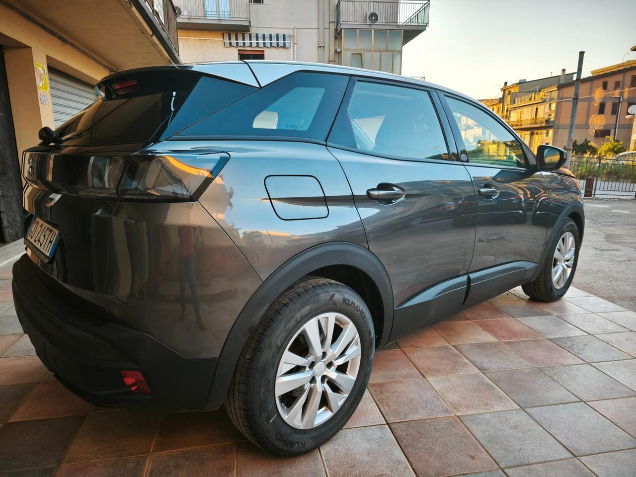 Peugeot 3008 HDi 130 CV Allure Navi Virtual Camera