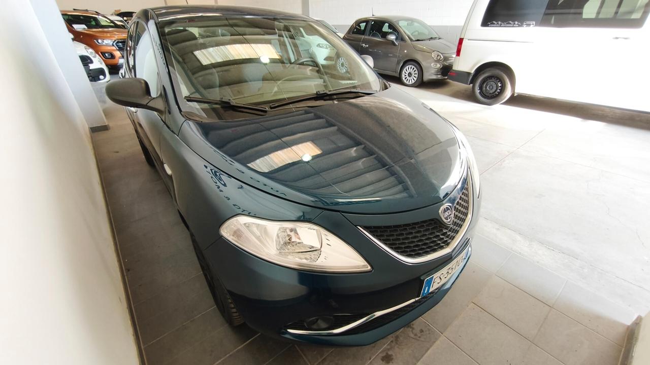 Lancia Ypsilon 1.2 69 CV 5 porte Gold 2018 UNIPROPRIETARIO 5 POSTI
