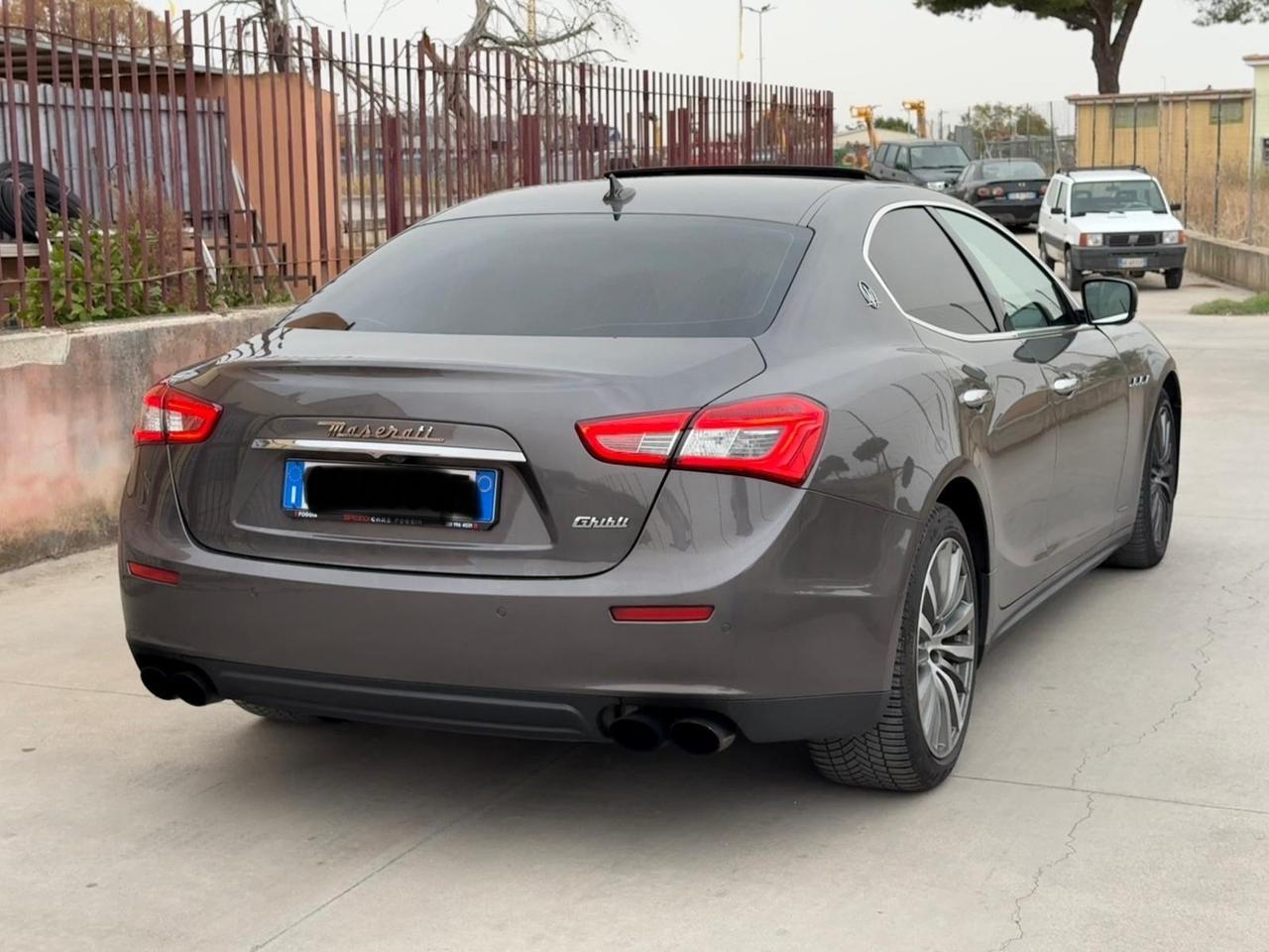 Maserati Ghibli 3.0 250cv tetto