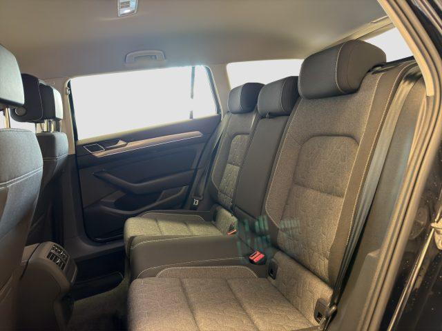 VOLKSWAGEN Passat Passat Variant 2.0 TDI SCR EVO DSG Business BMT