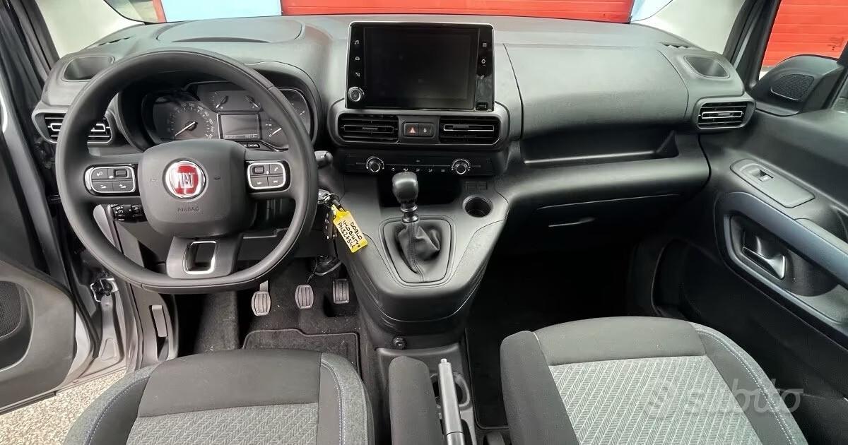 Fiat Doblo Doblò - auto per disabili con pianale ribassato