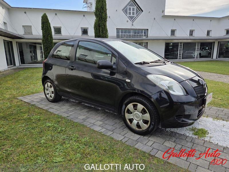 Toyota Yaris 1.0 3 porte