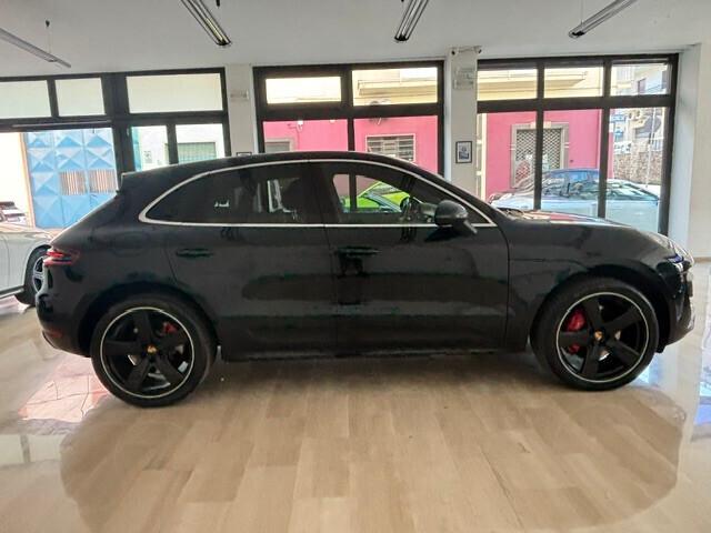 Porsche Macan Turbo 3.6 benzina 400cv pdk 2017