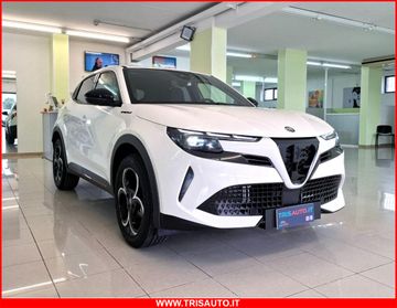 ALFA ROMEO Junior 1.2T Hybrid eDCT6 145cv Speciale NEOPATENTATI IVATA