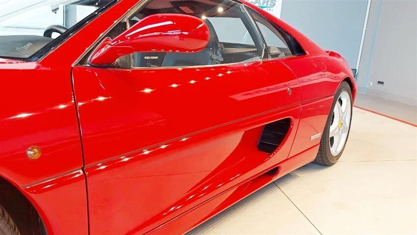 Ferrari F355 berlinetta