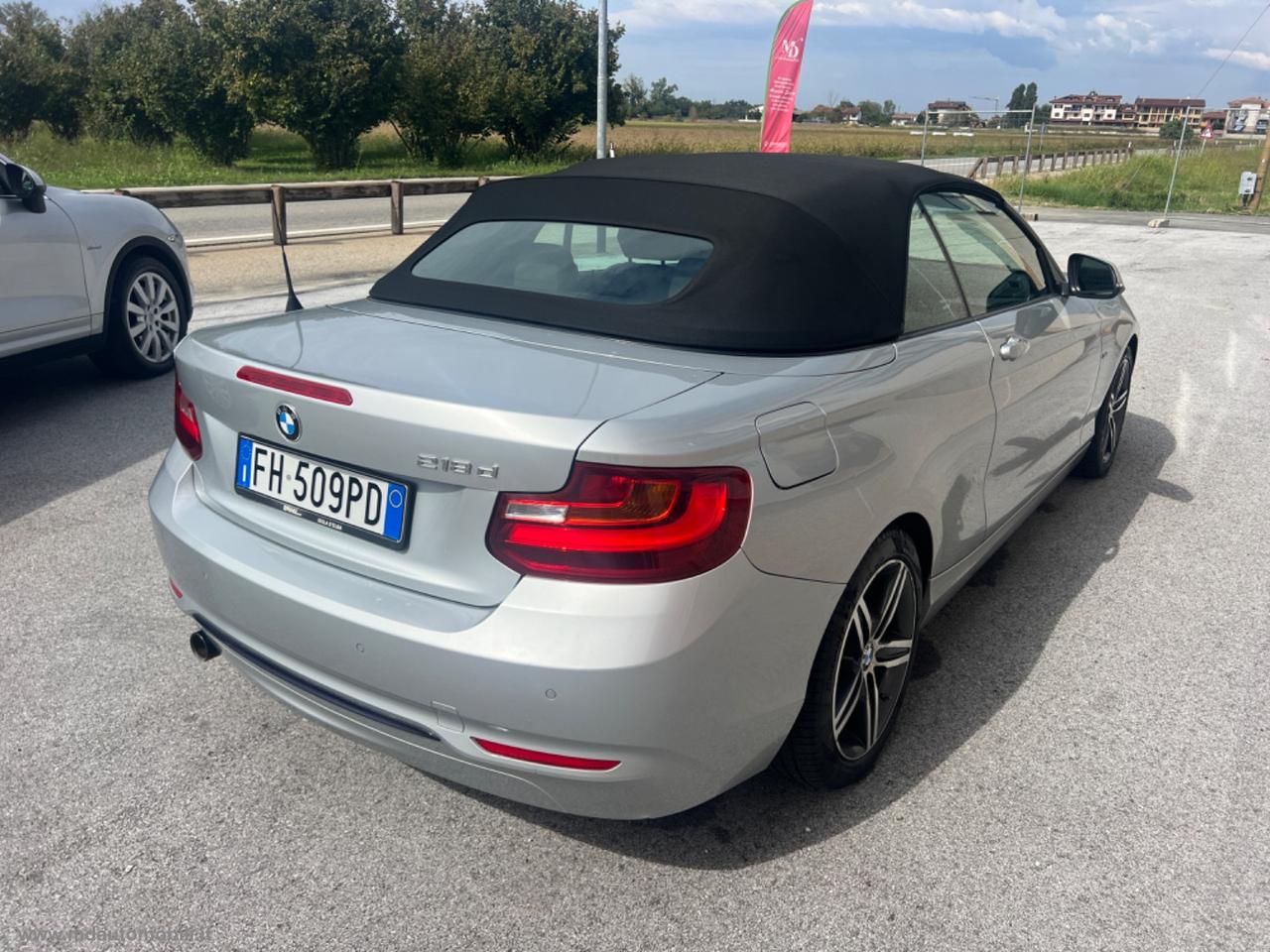 BMW 218d Cabrio Sport AUTOMATICO NAVI TAGLIANDI BMW