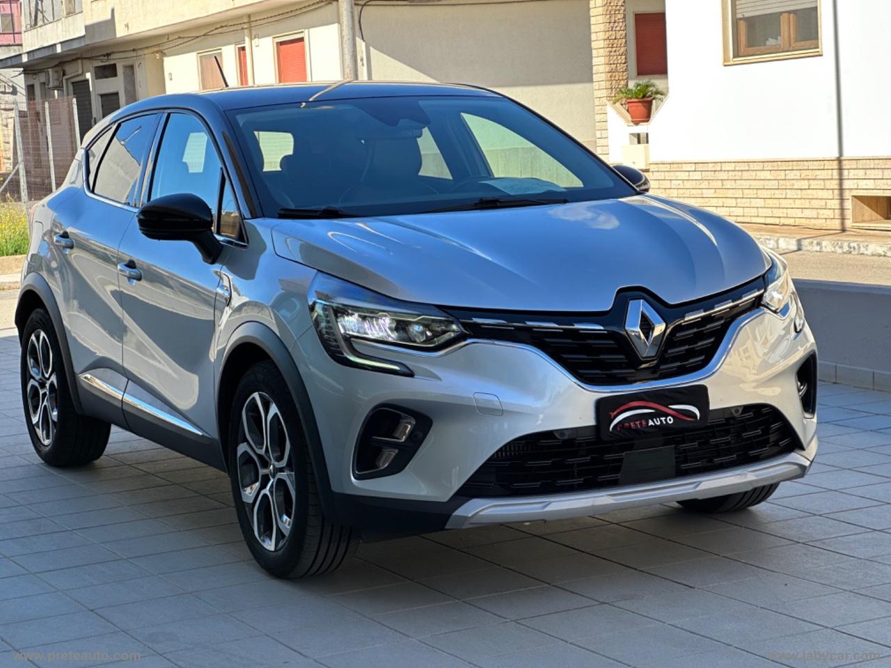 RENAULT Captur TCe 12V 100 CV GPL Intens