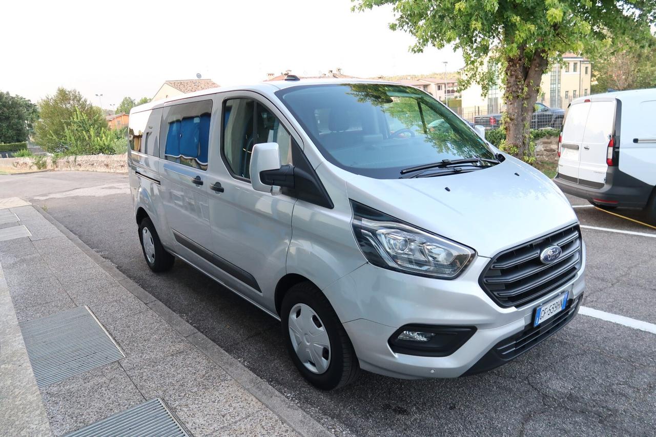 Ford Tourneo Custom Combi 2.0 EcoBlue 130CV aut. PL 9 posti