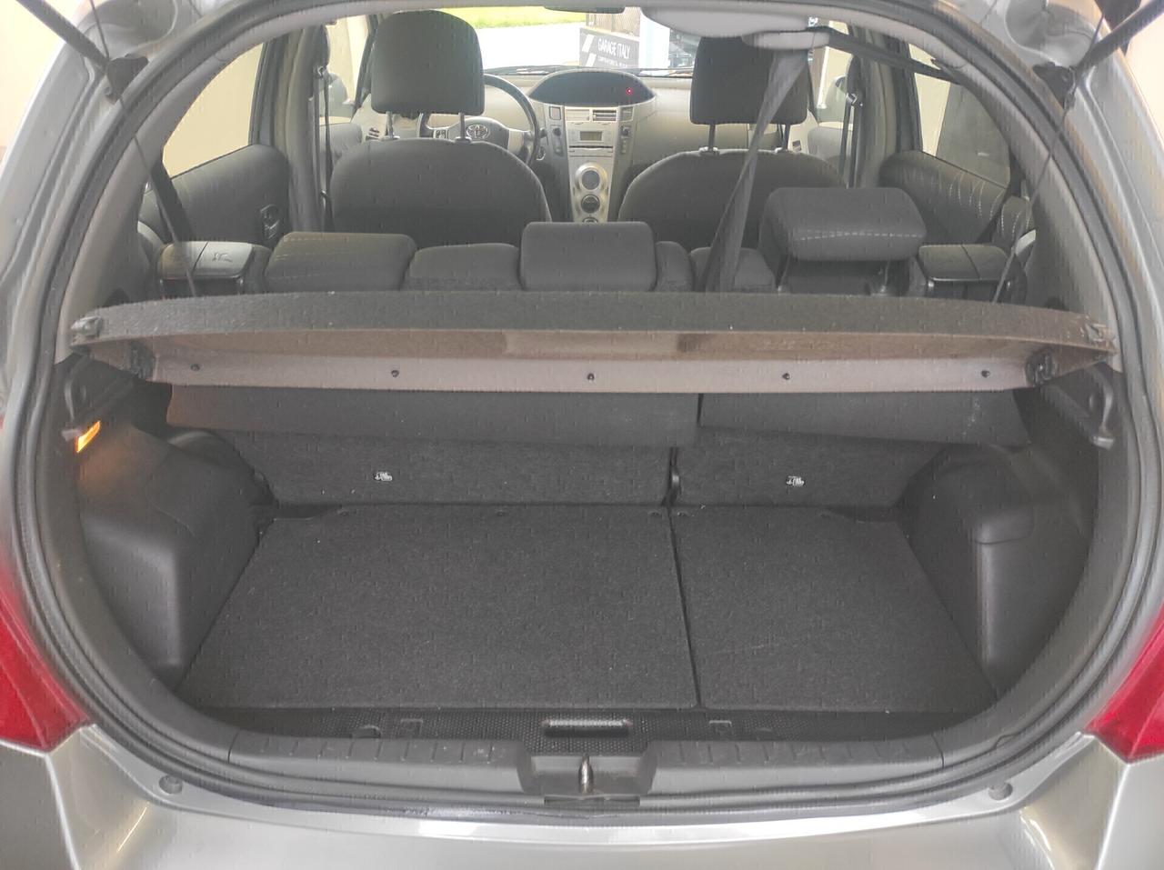 Toyota Yaris 1.0 5 porte Sol