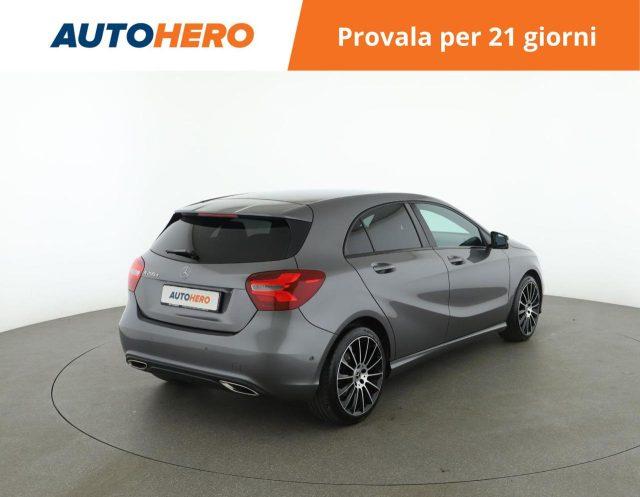 MERCEDES-BENZ A 200 d Automatic Sport