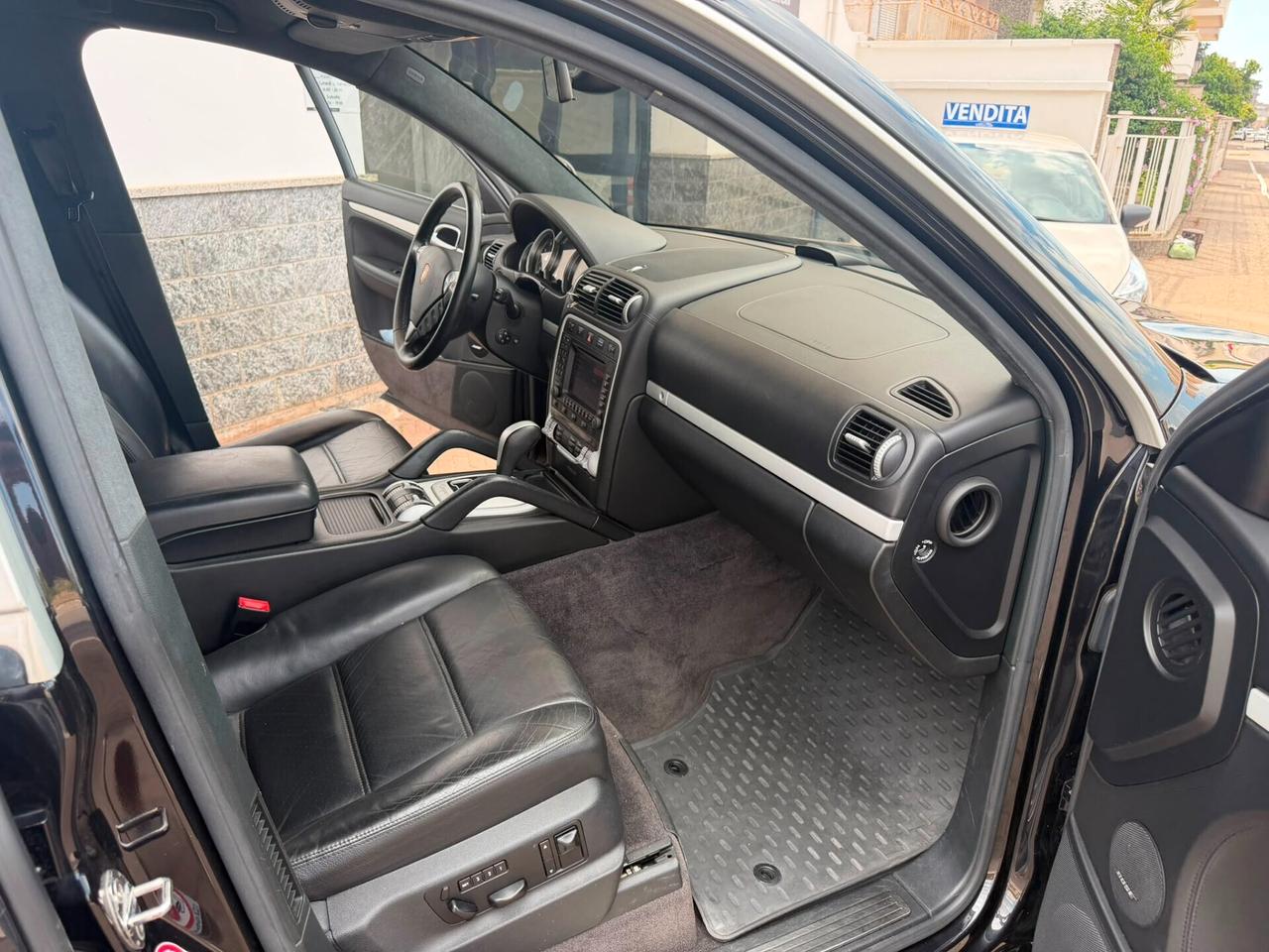 Porsche Cayenne 4.5 cat Turbo Autocarro