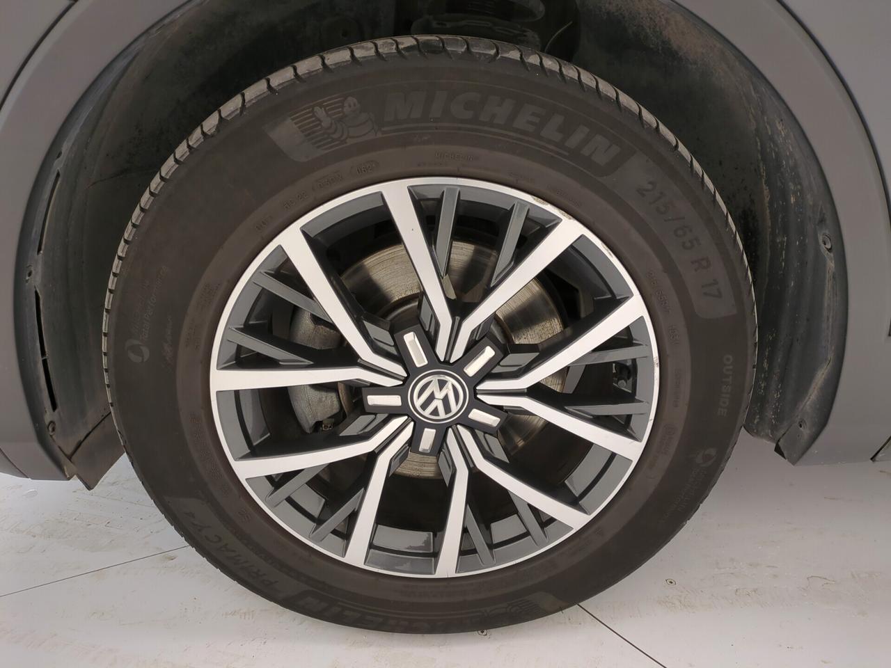 Volkswagen Tiguan 2.0 TDI SCR DSG Business BlueMotion Technology