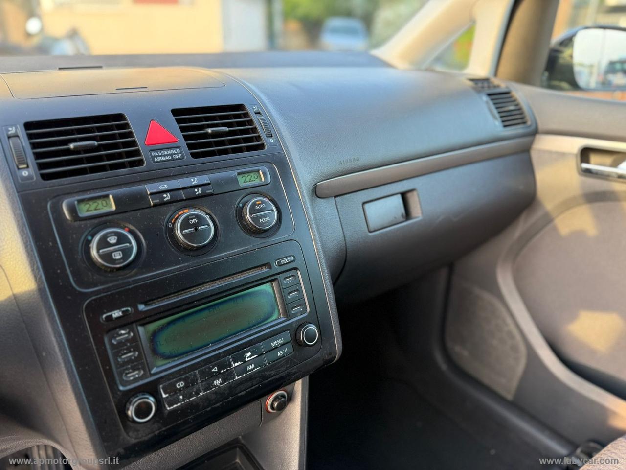 VOLKSWAGEN Touran 2.0 VAN TDI COMFORTLINE