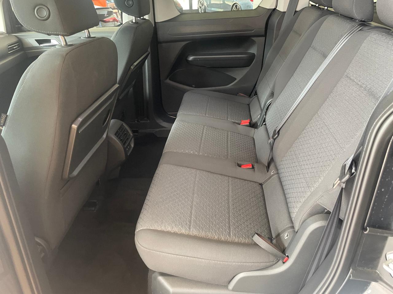Ford Tourneo Connect 2.0 EcoBlue 122 CV Powershift Titanium