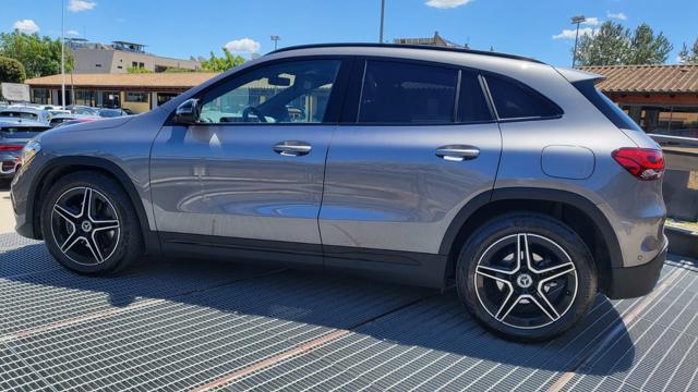 MERCEDES-BENZ GLA 200 d 4 MATIC PREMIUM AMG TETTO TAGLIANDI MB GARANZIA