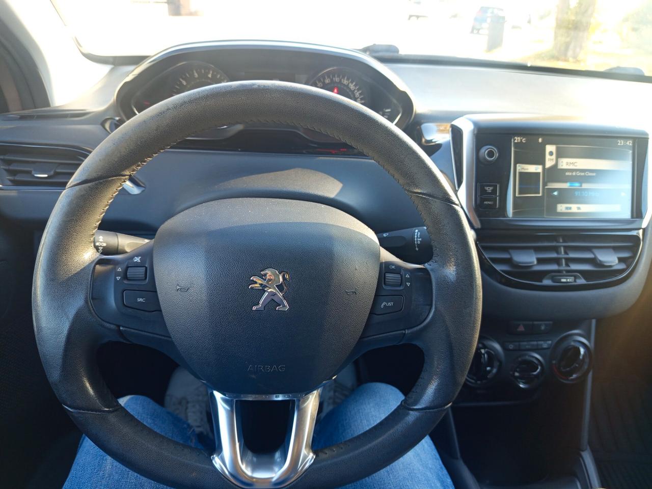 Peugeot 208 1.2 VTi 82 CV 5 porte Allure