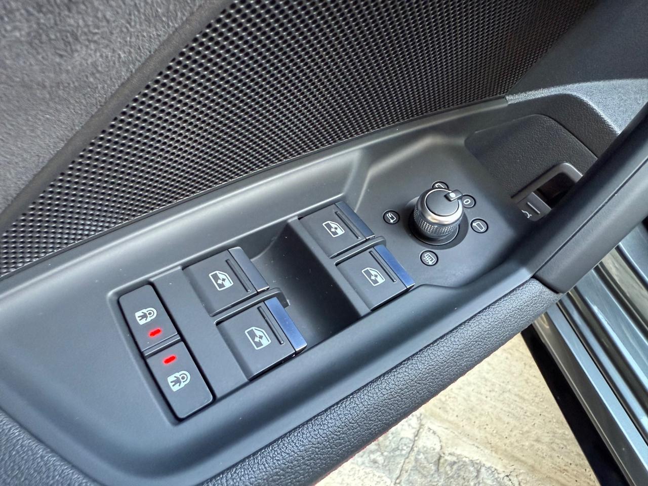 Audi RS 3 SPB TFSI quattro(PERFORMANCE) CARBO CERAMIC