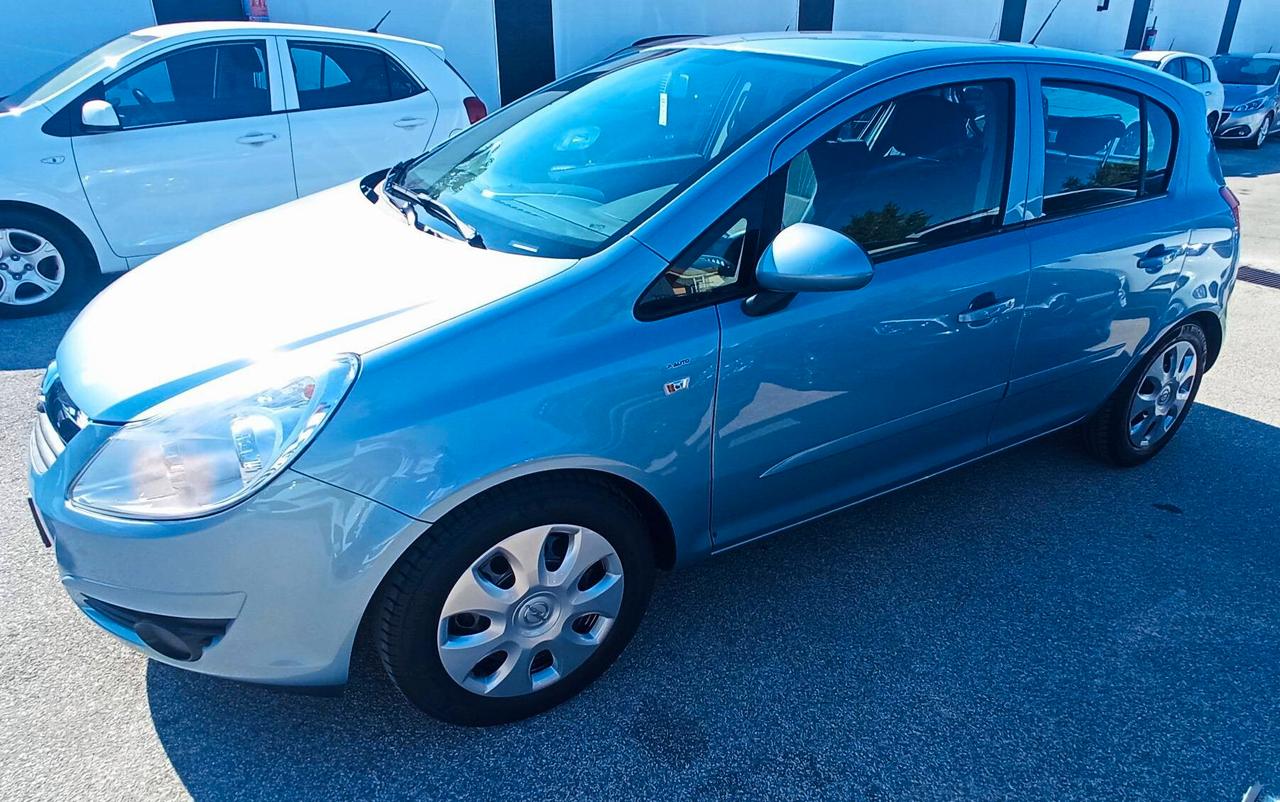 Opel Corsa 1.2 5 porte Enjoy