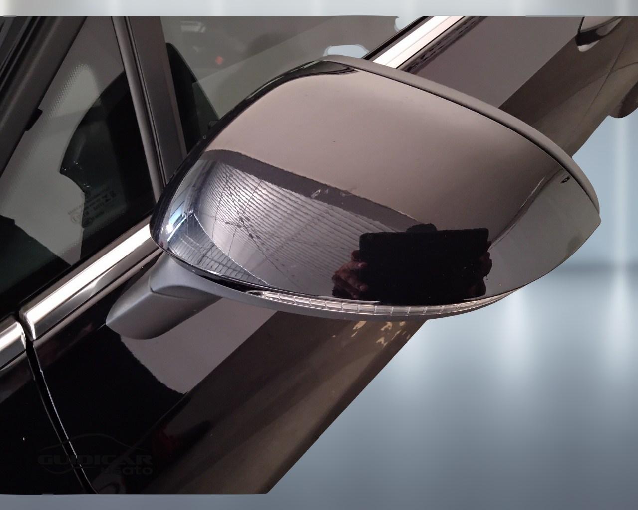 VOLKSWAGEN Golf VIII 2020 - Golf 1.5 tgi Style 130cv