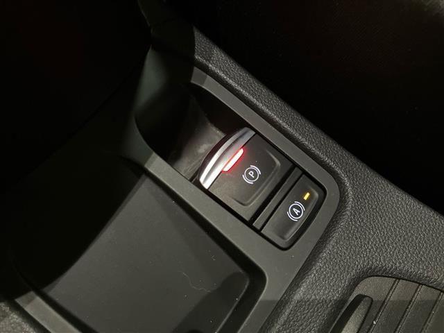 RENAULT Clio 5 Porte 1.6 E-Tech full hybrid 145cv Techno A