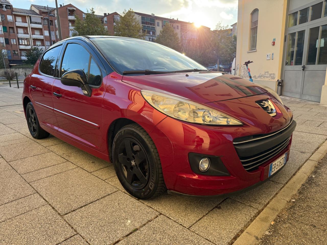 Peugeot 207 1.4 HDi 70CV FAP 5p. XS