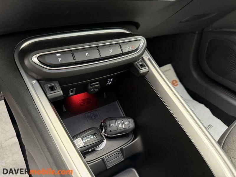 Jeep Avenger 1.2 Turbo MHEV Summit