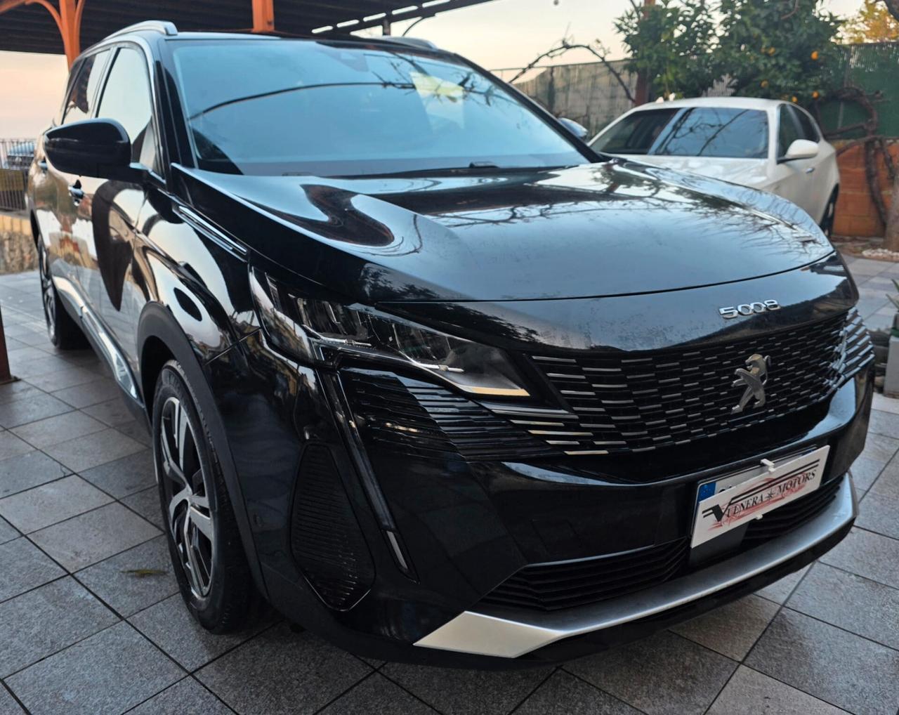 Peugeot 5008 BlueHDi 130 S&S EAT8 Allure Pack