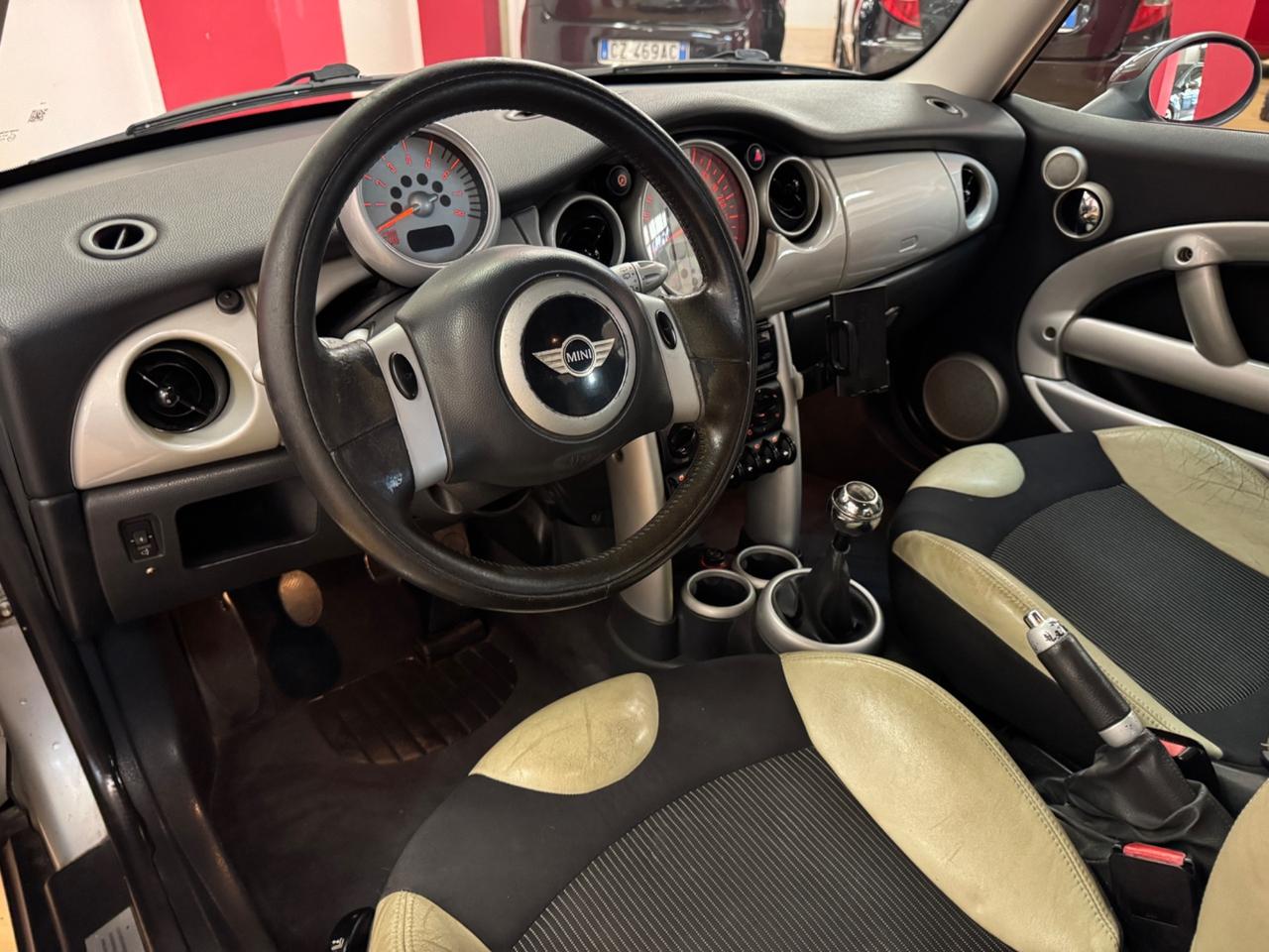 Mini Mini 1.6 16V Cooper