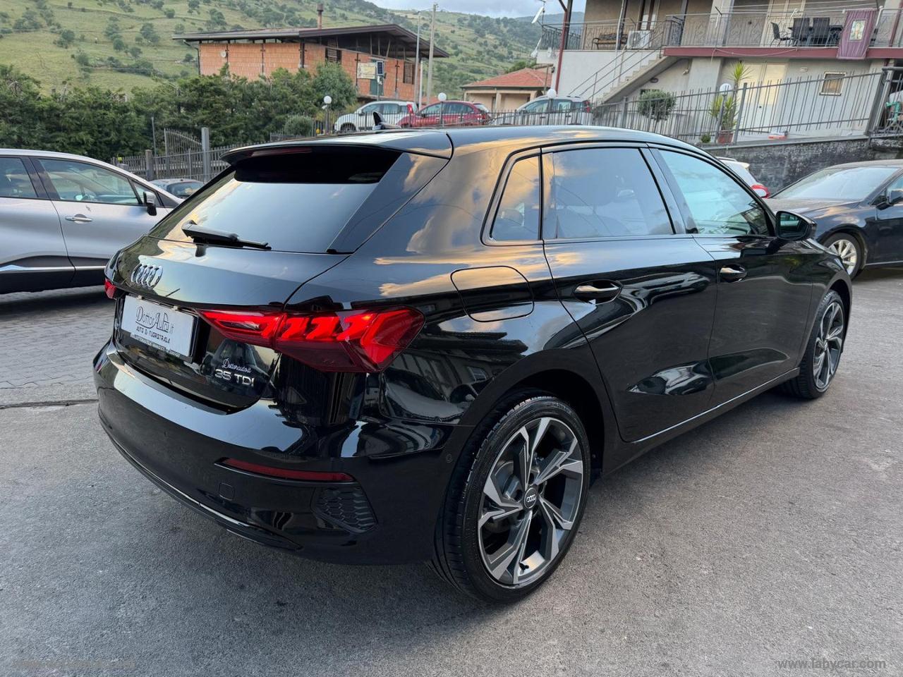 AUDI A3 SPB 35 TDI S tronic S-LINE