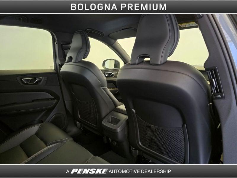 Volvo XC60 XC60 B4 (d) Geartronic R-design