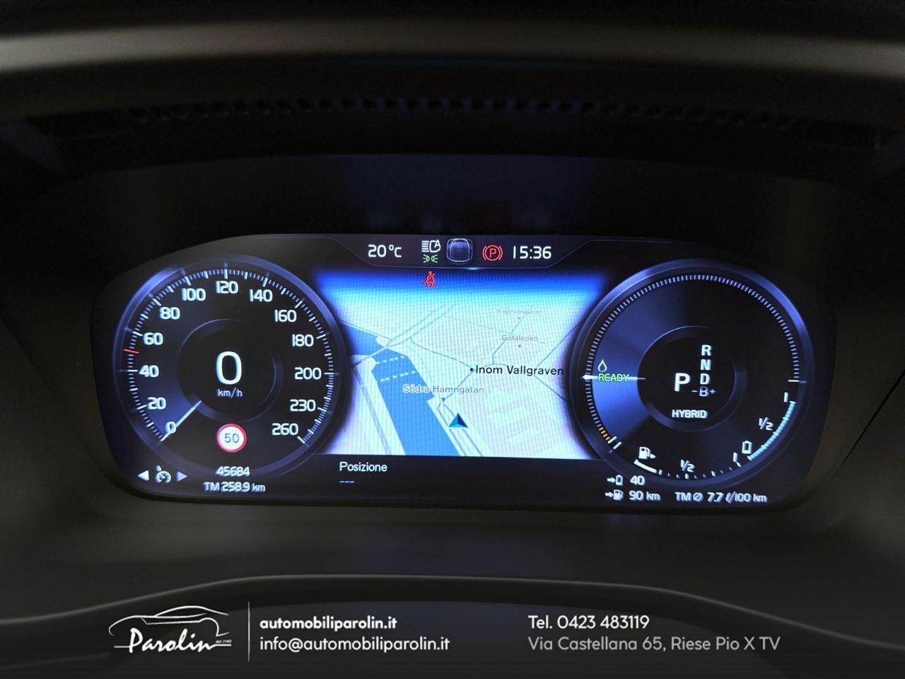 VOLVO XC40 T4 Recharge Plug-in Hybrid Inscription Expression