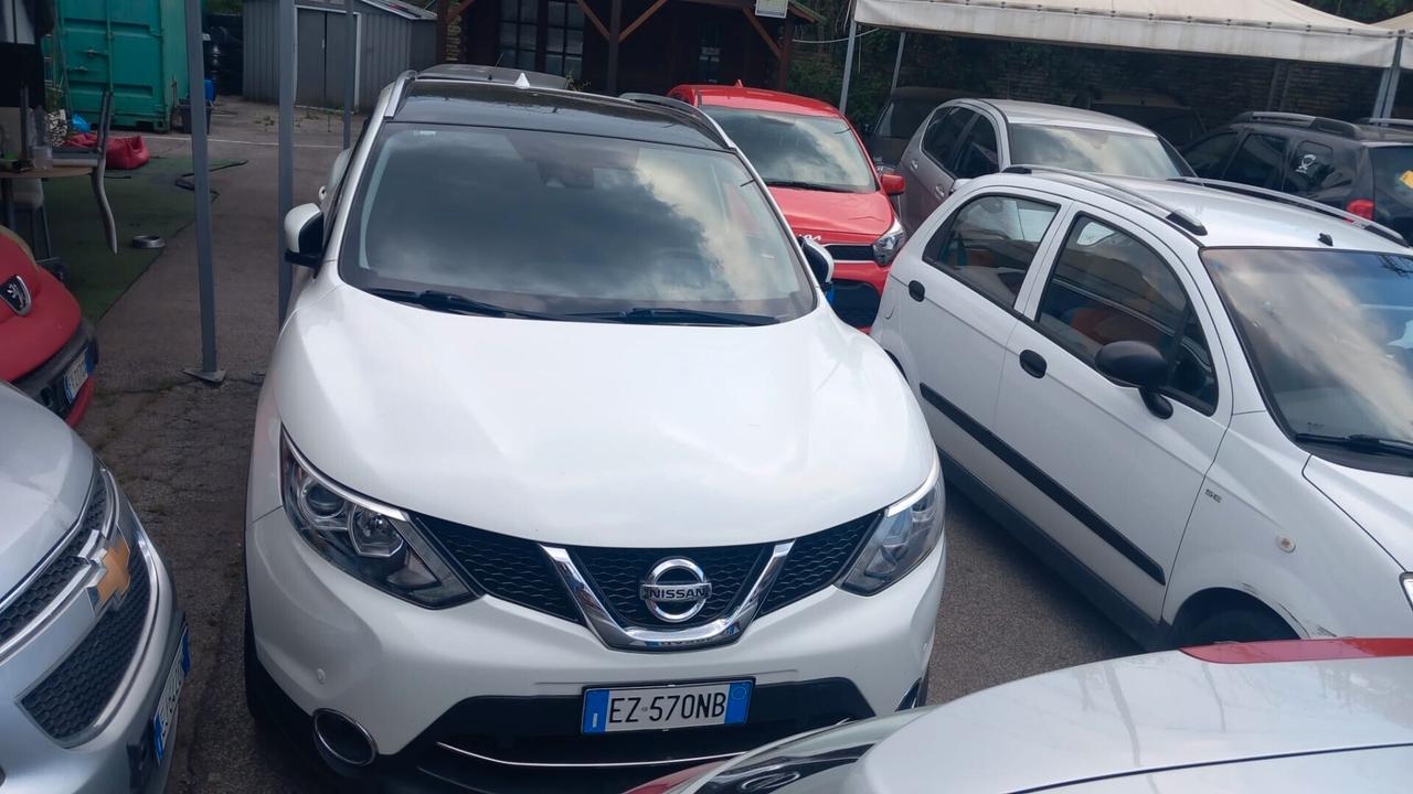 Nissan Qashqai 1.5 dCi 360