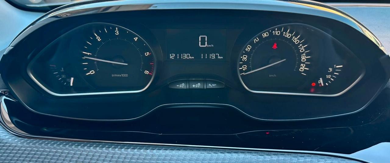 Peugeot 2008 BlueHDi 75 Active