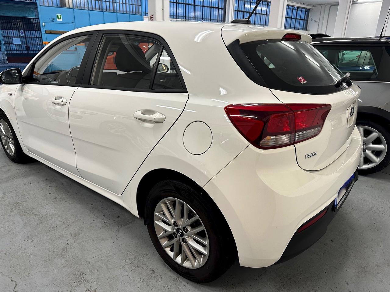 Kia Rio 1.0 T-GDi 100 CV MHEV iMT Style