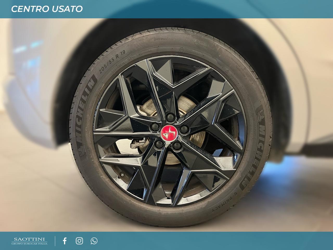 1.5 bluehdi Performance line + 130 CV Auto