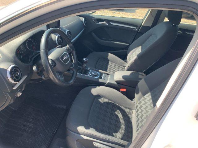 AUDI A3 SPB 1.6 TDI S-LINE Admired
