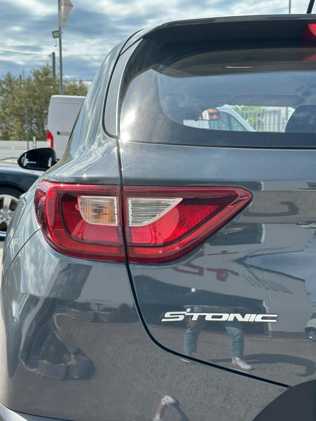 Kia Stonic 1.2 DPI Urban