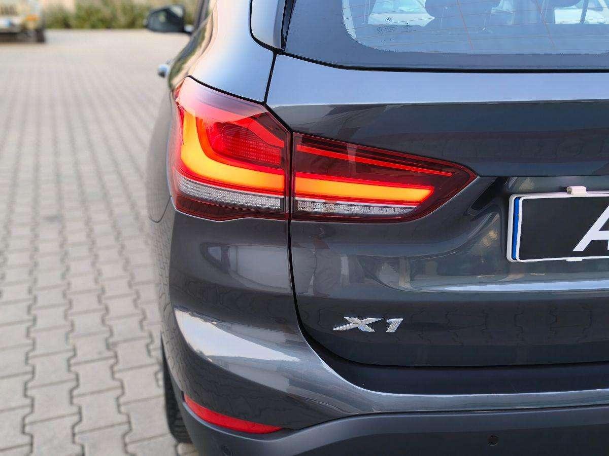 BMW X1 sDrive18d Advanced 2022