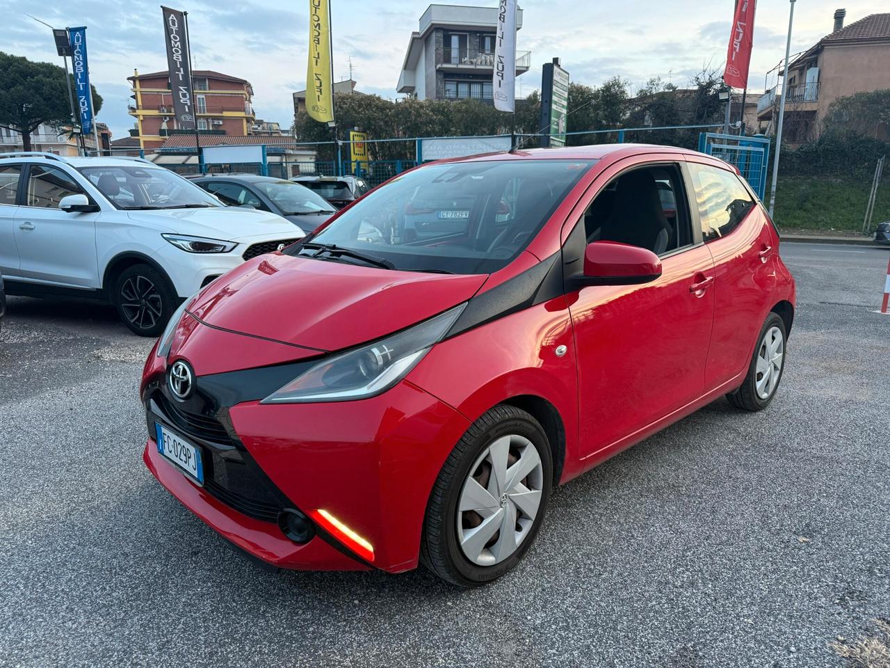 Toyota Aygo 1.0 Autom. 5P **UNICO PROPRIETARIO**